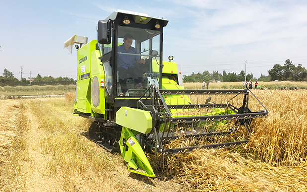 Multi Crop Harvester Combine H - Farming Agriculture Video recension och pris